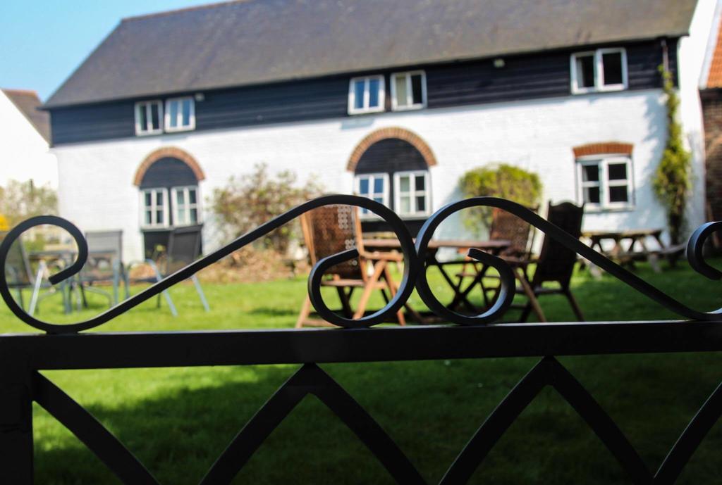 فندق The Waggon And Horses Great Yeldham المظهر الخارجي الصورة