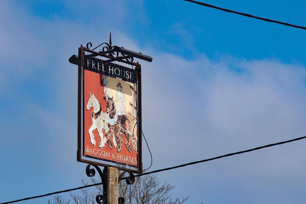 فندق The Waggon And Horses Great Yeldham المظهر الخارجي الصورة
